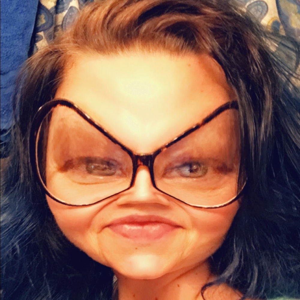 Meet your Posher, Jerri